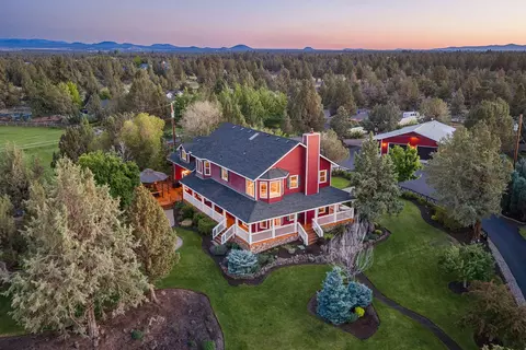 61935 Ten Barr Ranch Rd, Bend, OR 97701