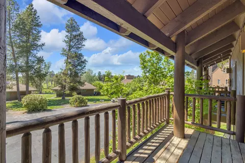 Exterior - 17654 Pinnacle Ln # 18, Sunriver, OR 97707 photo 6 of 8
