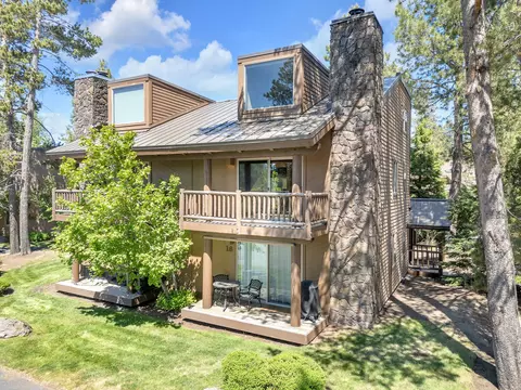 17654 Pinnacle Ln # 18, Sunriver, OR 97707