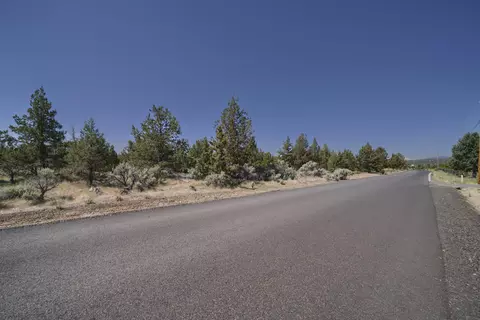 se custer road, Prineville, OR 97754
