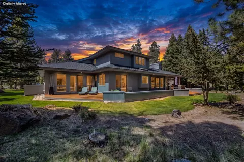 17930 Catkin Ln, Sunriver, OR 97707