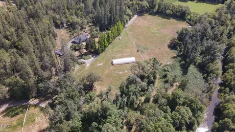 782 Covered Bridge Rd, Rogue River, OR 97537