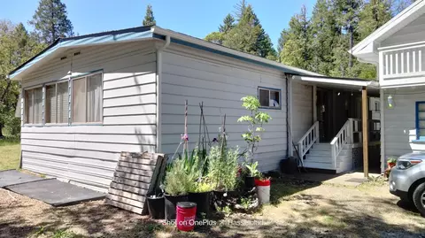 575 Kirkham Rd, Cave Junction, OR 97523 photo 5