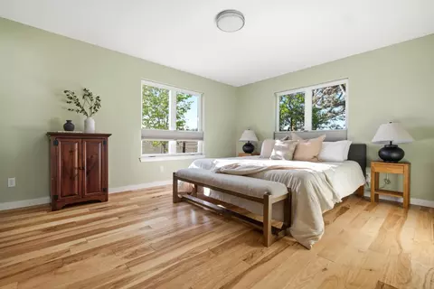 Bedroom - 20123 Elder Ln, Bend, OR 97703 photo 1 of 5