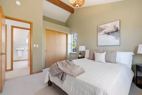 Bedroom - 20123 Elder Ln, Bend, OR 97703 photo 5 of 5