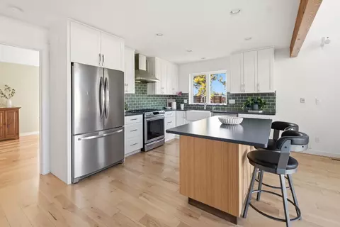 Kitchen - 20123 Elder Ln, Bend, OR 97703 photo 2 of 3