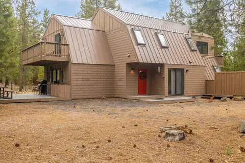 18066 E Butte Ln, Sunriver, OR 97707