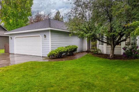 Exterior - 3389 NE Stonebrook Loop, Bend, OR 97701 photo 2 of 9