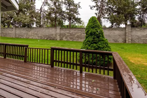 Exterior - 3389 NE Stonebrook Loop, Bend, OR 97701 photo 7 of 9