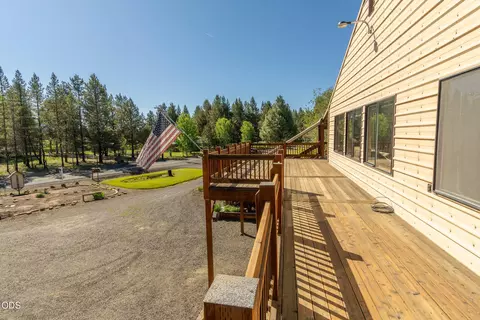 Exterior - 52971 Bridge Dr, La Pine, OR 97739 photo 7 of 7