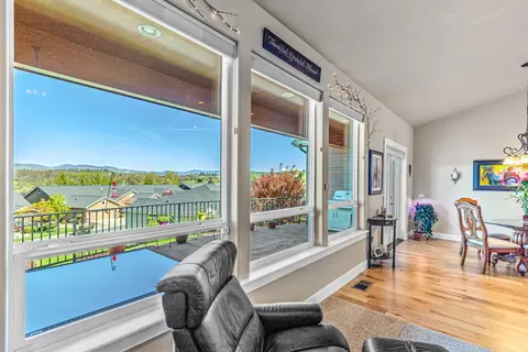 Other - 161 Skyhawk Dr, Eagle Point, OR 97524 photo 2 of 11