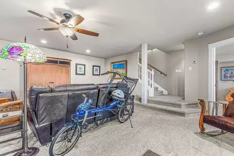 Living - 161 Skyhawk Dr, Eagle Point, OR 97524 photo 7 of 7