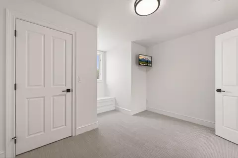 Bedroom - 20180 Winston Loop, Bend, OR 97703 photo 8 of 8