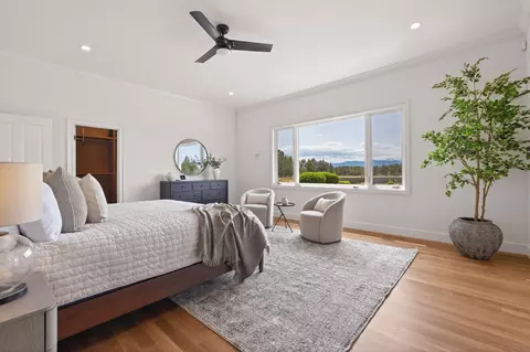 Bedroom - 20180 Winston Loop, Bend, OR 97703 photo 1 of 8