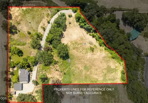 7355 Wagner Creek Rd, Talent, OR 97540