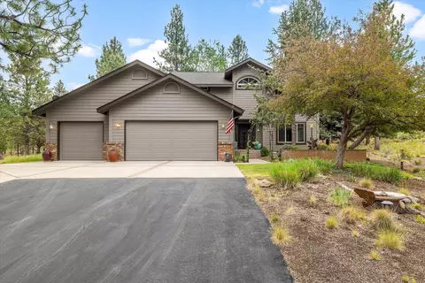 20423 Heritage Ave, Bend, OR 97702