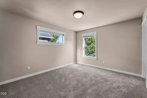 Bedroom - 20909 Sotra Loop, Bend, OR 97702 photo 10 of 10