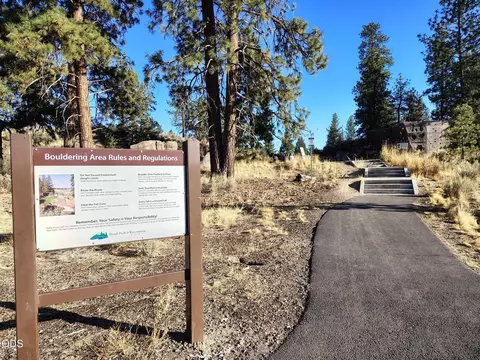 Exterior - 20909 Sotra Loop, Bend, OR 97702 photo 12 of 17