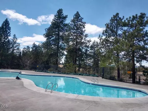 Exterior - 20909 Sotra Loop, Bend, OR 97702 photo 9 of 11