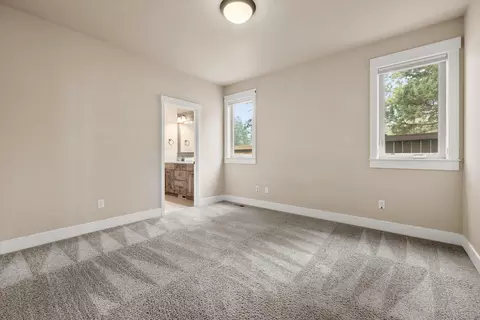 Bedroom - 20909 Sotra Loop, Bend, OR 97702 photo 1 of 8