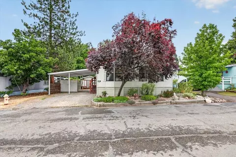 321 Clay St #SPC 62, Ashland, OR 97520
