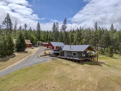 1969 Colestin Rd, Ashland, OR 97520
