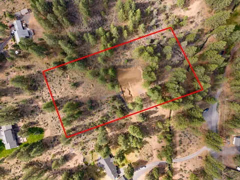 19787 Foster Ln, Bend, OR 97702 photo 2