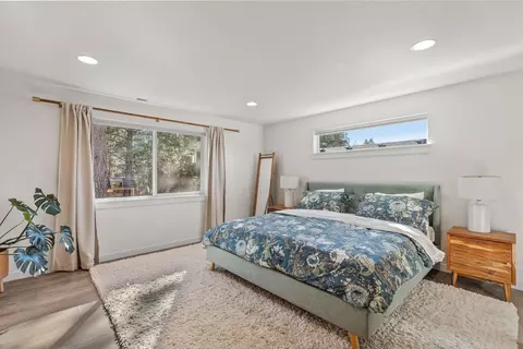 Bedroom - 20429 SE Senden Ln, Bend, OR 97702 photo 1 of 6