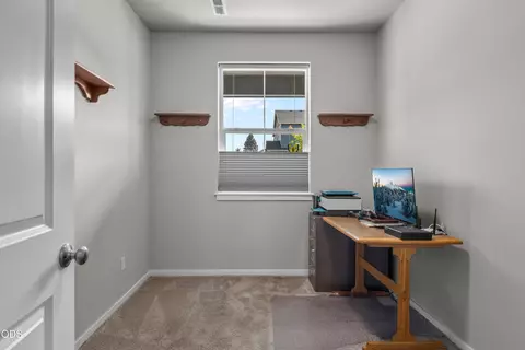 Other - 21182 Thomas Dr, Bend, OR 97702 photo 6 of 7