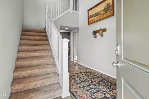 Entry Way - 21182 Thomas Dr, Bend, OR 97702 photo 1 of 1