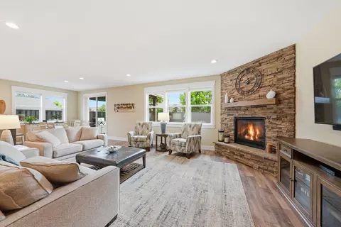 Living - 2714 NW 23rd Loop, Redmond, OR 97756 photo 1 of 6