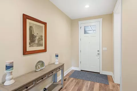 Entry Way - 2714 NW 23rd Loop, Redmond, OR 97756 photo 1 of 1