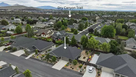 View/Area - 2714 NW 23rd Loop, Redmond, OR 97756 photo 4 of 4