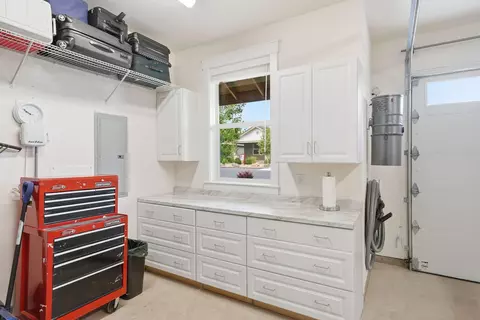 Other - 2714 NW 23rd Loop, Redmond, OR 97756 photo 8 of 10