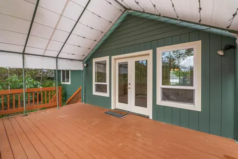 Exterior - 1375 Forestview Dr, Grants Pass, OR 97527 photo 8 of 14