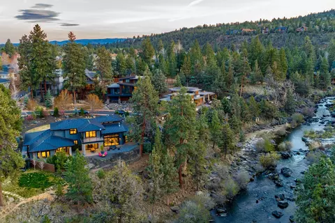 Undisclosed, Bend, OR 97703