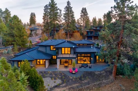 Exterior - 20172 Soft Breeze Ct, Bend, OR 97703 photo 1 of 7