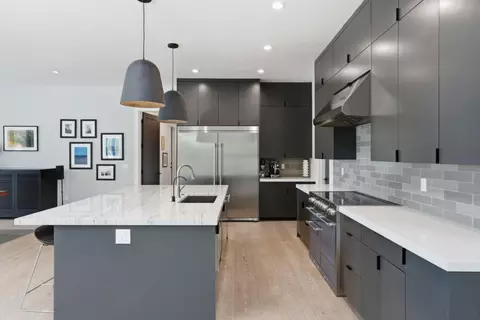 Kitchen - 20172 Soft Breeze Ct, Bend, OR 97703 photo 2 of 6