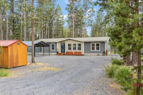 55823 Snow Goose Rd, Bend, OR 97707