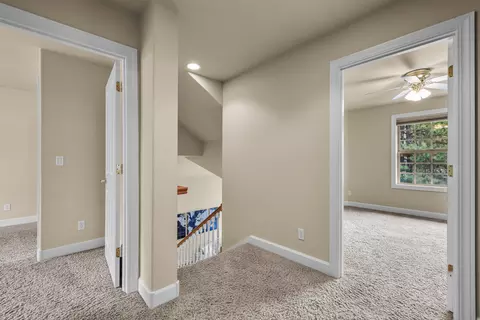 Entry Way - 19598 Green Lakes Loop, Bend, OR 97702 photo 5 of 5