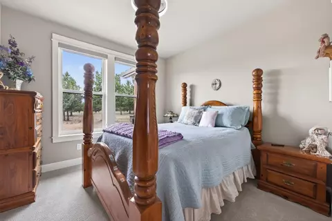 Bedroom - 11620 SW Pixie Ln, Culver, OR 97734 photo 2 of 3