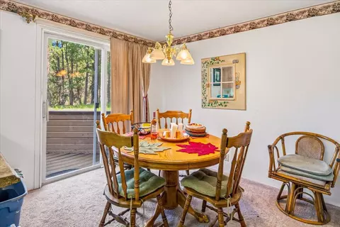 Dining - 54715 Silver Fox Dr, Bend, OR 97707 photo 2 of 2