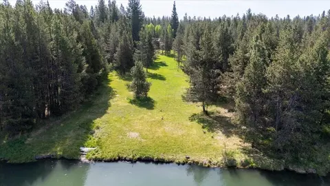 View/Area - 54715 Silver Fox Dr, Bend, OR 97707 photo 6 of 6