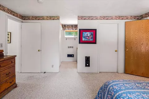 Bedroom - 54715 Silver Fox Dr, Bend, OR 97707 photo 3 of 4