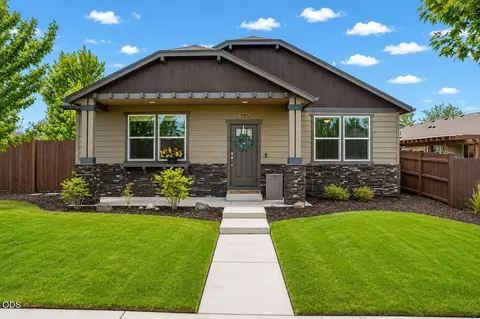 63247 NW Rossby St, Bend, OR 97703