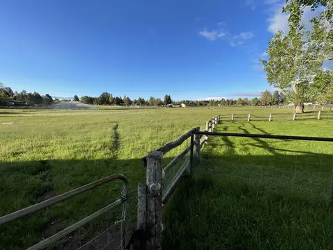 61855 Dobbin Rd, Bend, OR 97702 photo 6