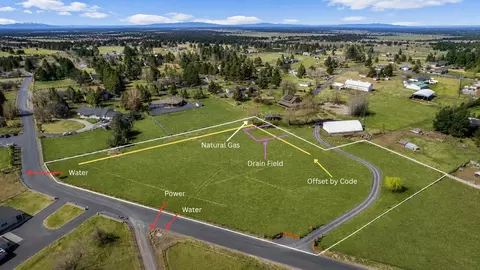 61855 Dobbin Rd, Bend, OR 97702