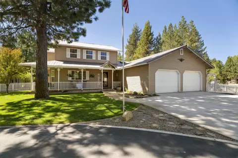 51445 Ash Rd, La Pine, OR 97739