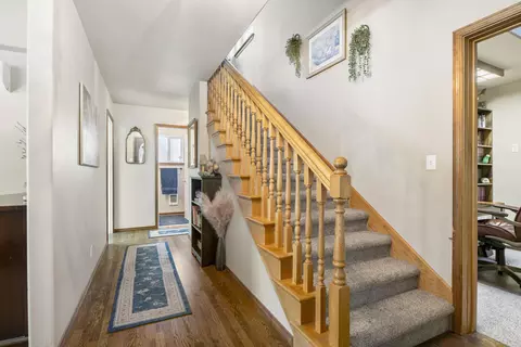 Entry Way - 51445 Ash Rd, La Pine, OR 97739 photo 2 of 3