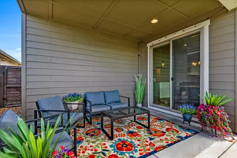 Other - 63173 Iner Loop, Bend, OR 97701 photo 4 of 7